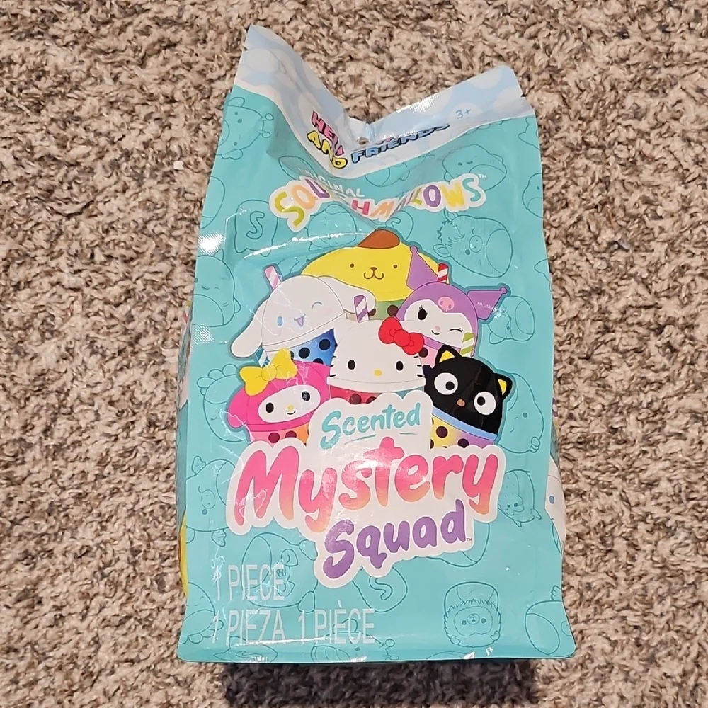 Squishmallows Scented Mystery Squad Boba Tea Hello Kitty Plush